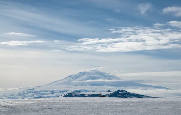 Picture clouds, snow, mountain