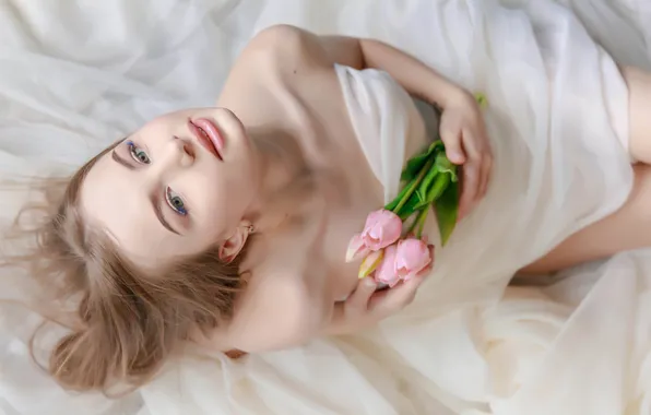 Girl, flowers, beautiful, model, blonde, in bed, makeup, Leonid Mochulsky