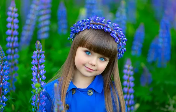 Look, flowers, smile, positive, blue eyes, wreath, long hair, long hair