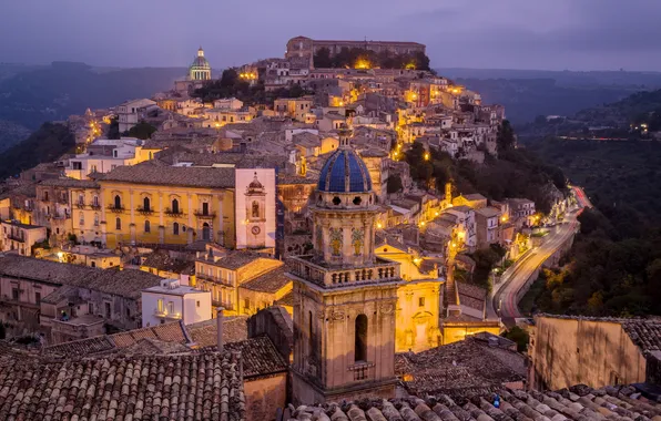 Lights, home, the evening, Italy, Sicily, Ragusa