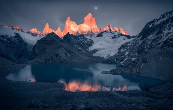 Light, snow, mountains, lake, rocks, the moon, shore, the slopes