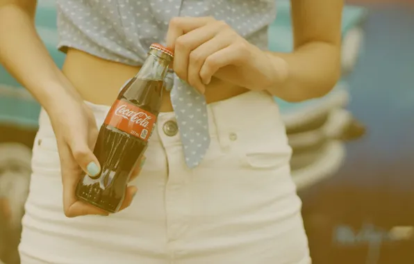 Bottle, hands, fingers, drink, coca cola, lacquer, manicure, Coca Cola