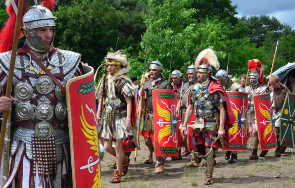 Picture shoes, armor, swords, shields, Darts, hats, Roman legionaries, military-historical reconstruction