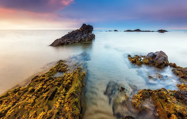 Picture sea, the sky, clouds, stones, rocks