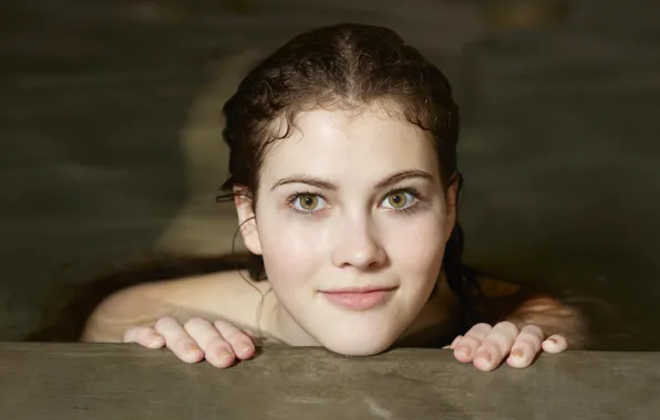 Picture look, water, girl, smile, brown hair, green-eyed