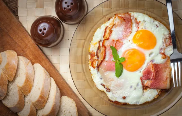Eggs, plate, bread, scrambled eggs, bacon
