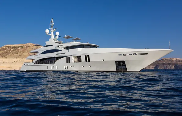 Picture sea, shore, yacht