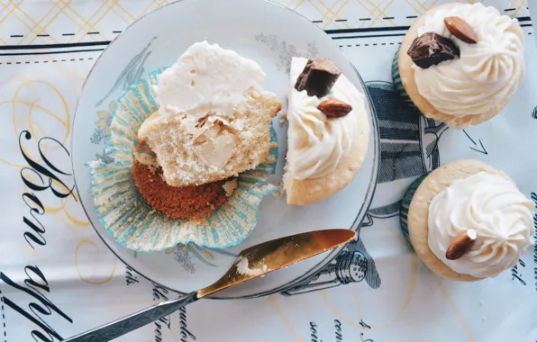Chocolate, nuts, cream, cakes, cupcakes