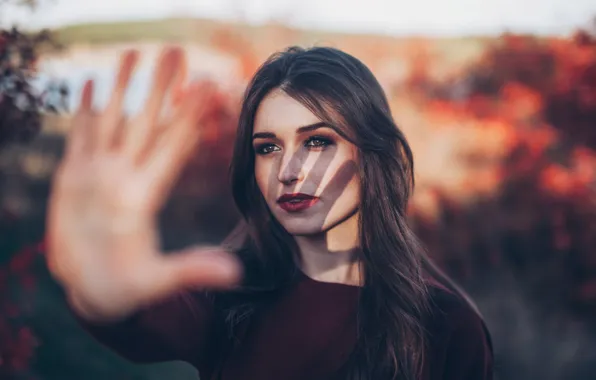 Picture the sun, light, hand, Girl, freckles