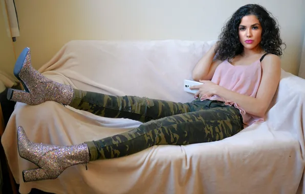 Picture look, style, room, model, beauty, cellphones