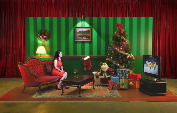 Picture girl, room, tree, TV