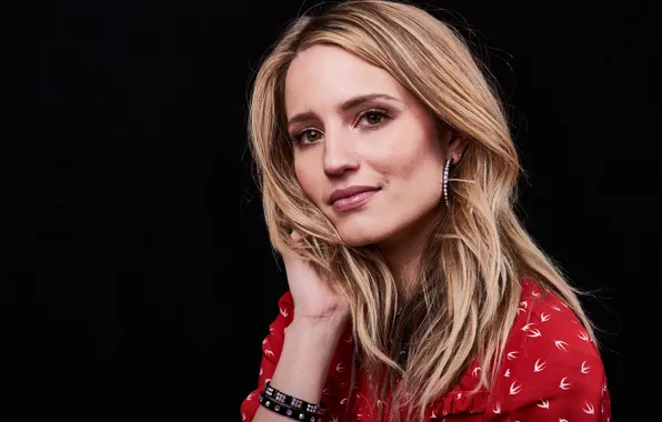 Portrait, blonde, beauty, black background, photoshoot, Dianna Agron, Sundance, 2017