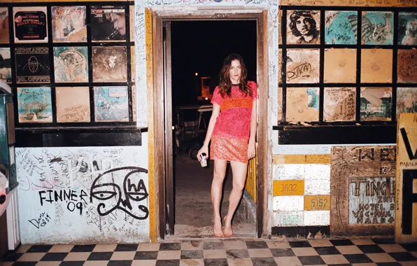 Picture look, graffiti, actress, photographer, Liv Tyler, journal, Liv Tyler, model