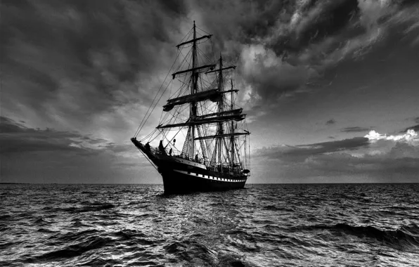 Picture sea, the sky, ship