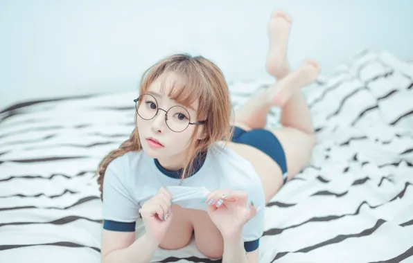 Chest, face, glasses, Asian