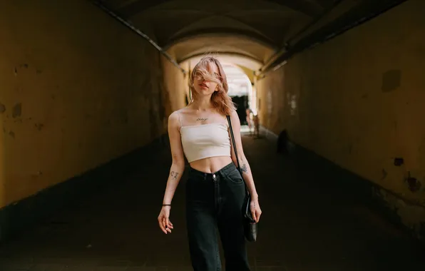 Wallpaper curls, tattoo, jeans, the city