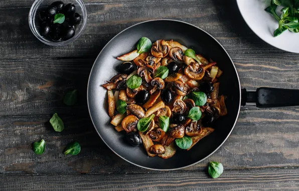 Mushrooms, Board, olives, pan