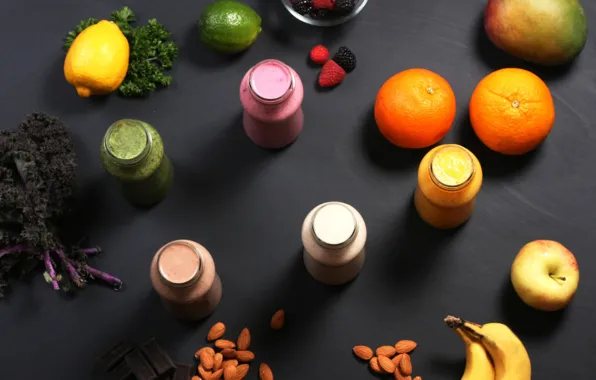 Berries, raspberry, apple, chocolate, bananas, lime, lemon, nuts