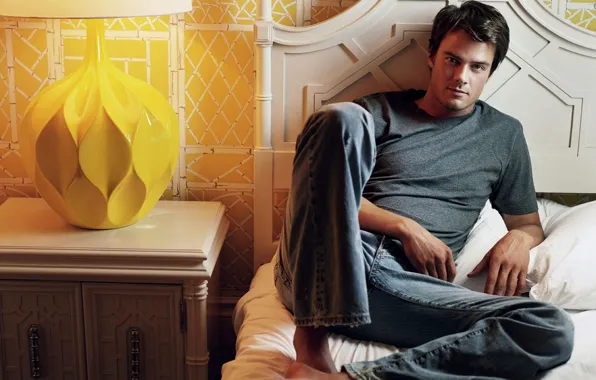 Picture model, lamp, bed, jeans, actor, male, table, Josh Duhamel