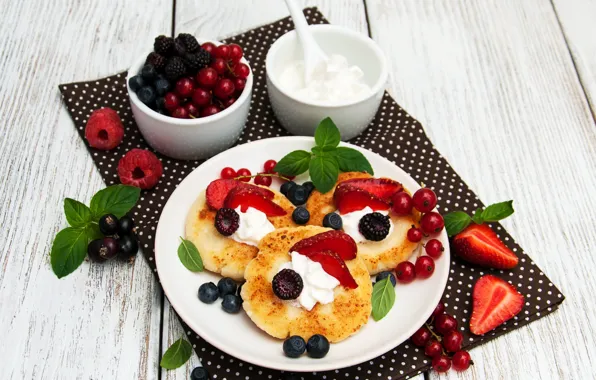 Berries, Breakfast, cheese, sour cream, cheesecakes, Olena Rudo