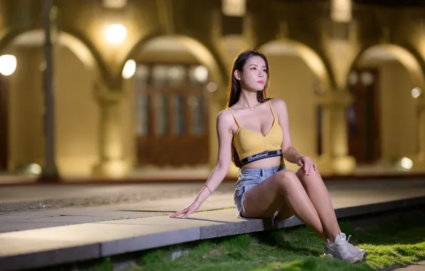 Picture girl, the city, Asian