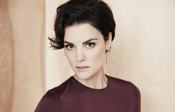 Look, girl, pose, makeup, actress, brunette, hairstyle, hair