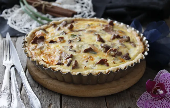 Mushrooms, cheese, pie, chanterelles