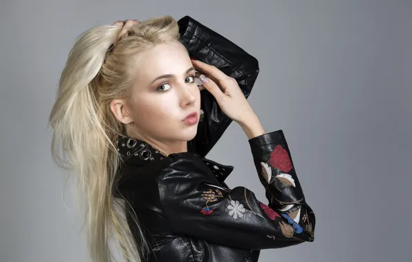 Look, model, jacket, Barbara