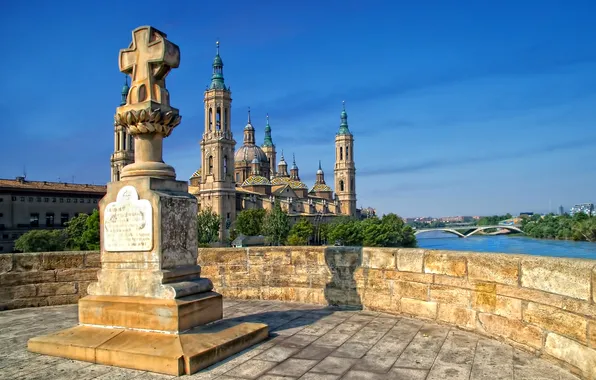 Picture the sky, clouds, trees, bridge, cross, Spain, Zaragoza, Basílica de Nuestra Señora del Pilar