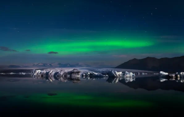 Ice, Northern lights, Iceland, the glacial lagoon of Jökulsárlón