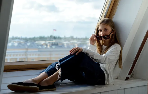 Picture girl, fashion, Elizabeth Khomenko, Photographer Maxim Laukhin
