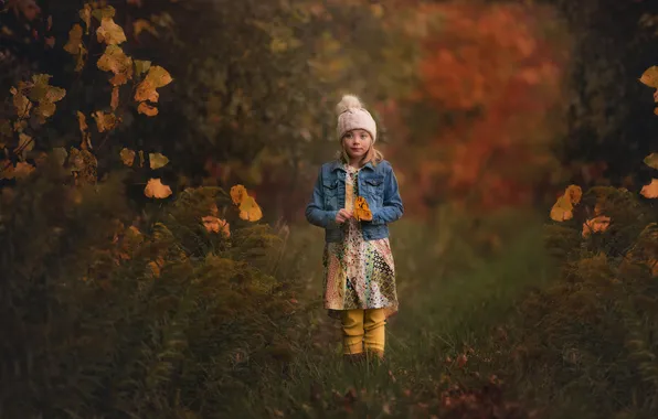 Picture autumn, girl, cap, Lorna Oxenham