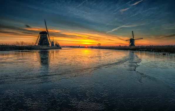 The sun, sunset, mill