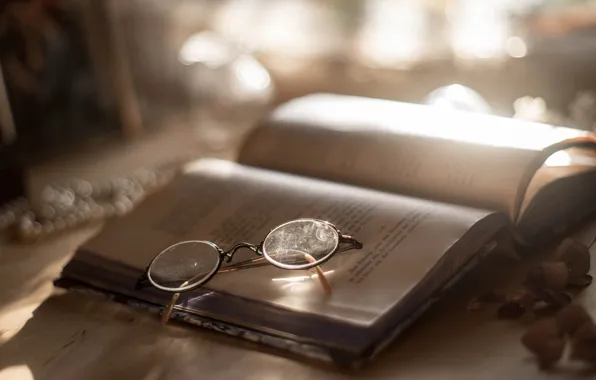 Picture background, glasses, book