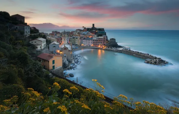 Picture sea, landscape, mountains, the city, home, morning, Italy, Vernazza