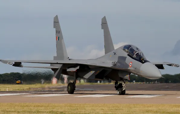 Picture fighter, the airfield, multipurpose, Su-30