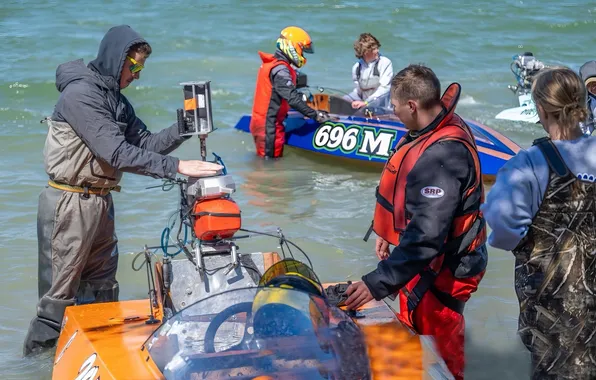 Speed, boats, race