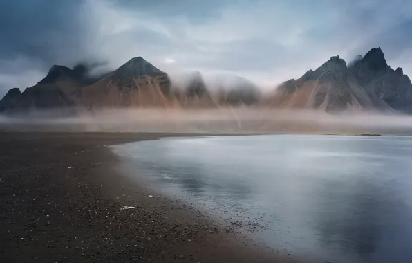 Picture sea, mountains, fog, morning