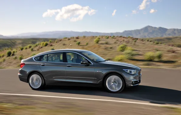 Road, speed, sunlight, BMW 5 Series Gran Turismo (2014)