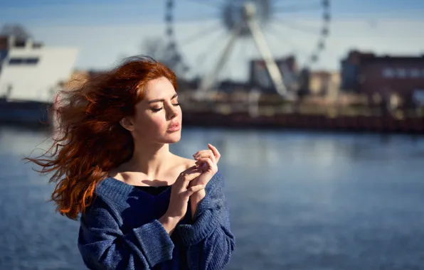 Picture water, girl, face, the wind, hair, hands, red, redhead