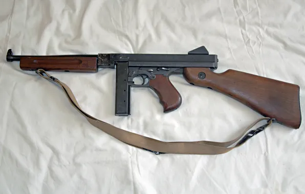 Picture weapons, The gun, Thompson