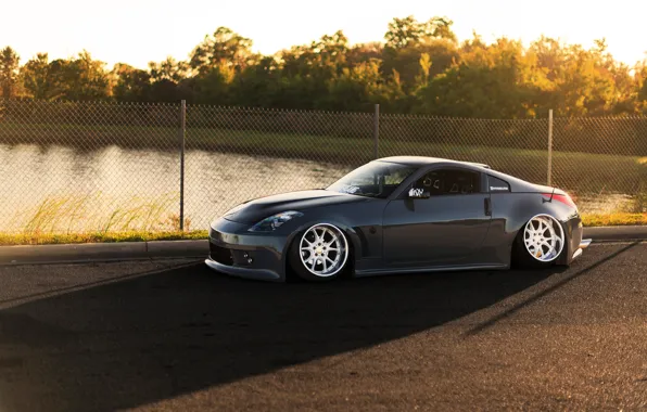 Picture car, pond, tuning, nissan 350z