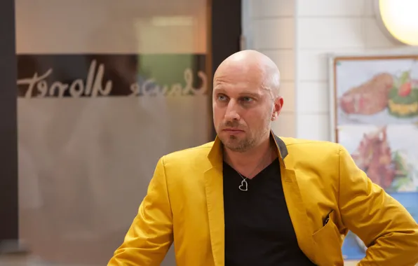 Picture Yellow, Jacket, Dmitriy Nagiev, Ponte, Paphos