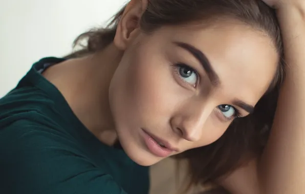 Picture makeup, sponge, Alexander Shulzhenko, Catherine Decina