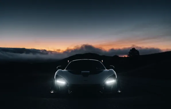 Picture Daytime Running Lights, Senna GTR, Front view