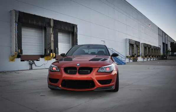 Picture BMW, E60, M5, Fire orange