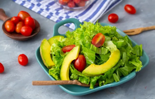 Picture tomatoes, salad, avocado