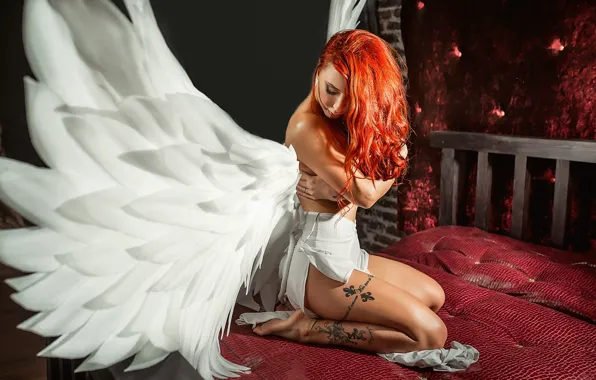 Picture wings, model, redhead, bed, pose, A Diakov George
