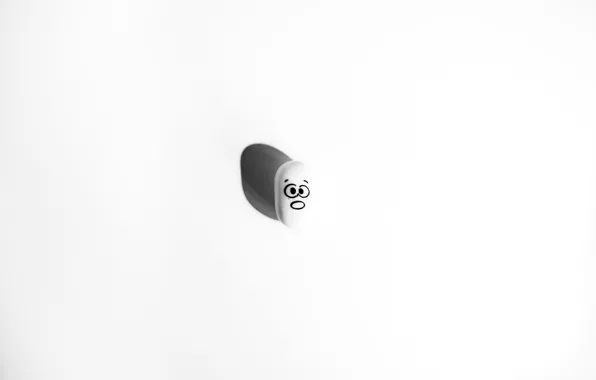 Picture face, shadow, Tic Tac