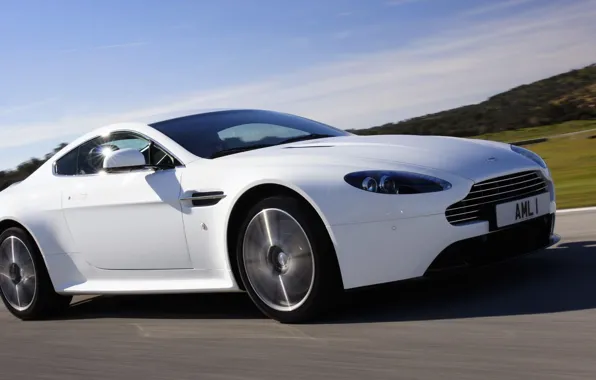 Picture Vantage, Aston, Martin